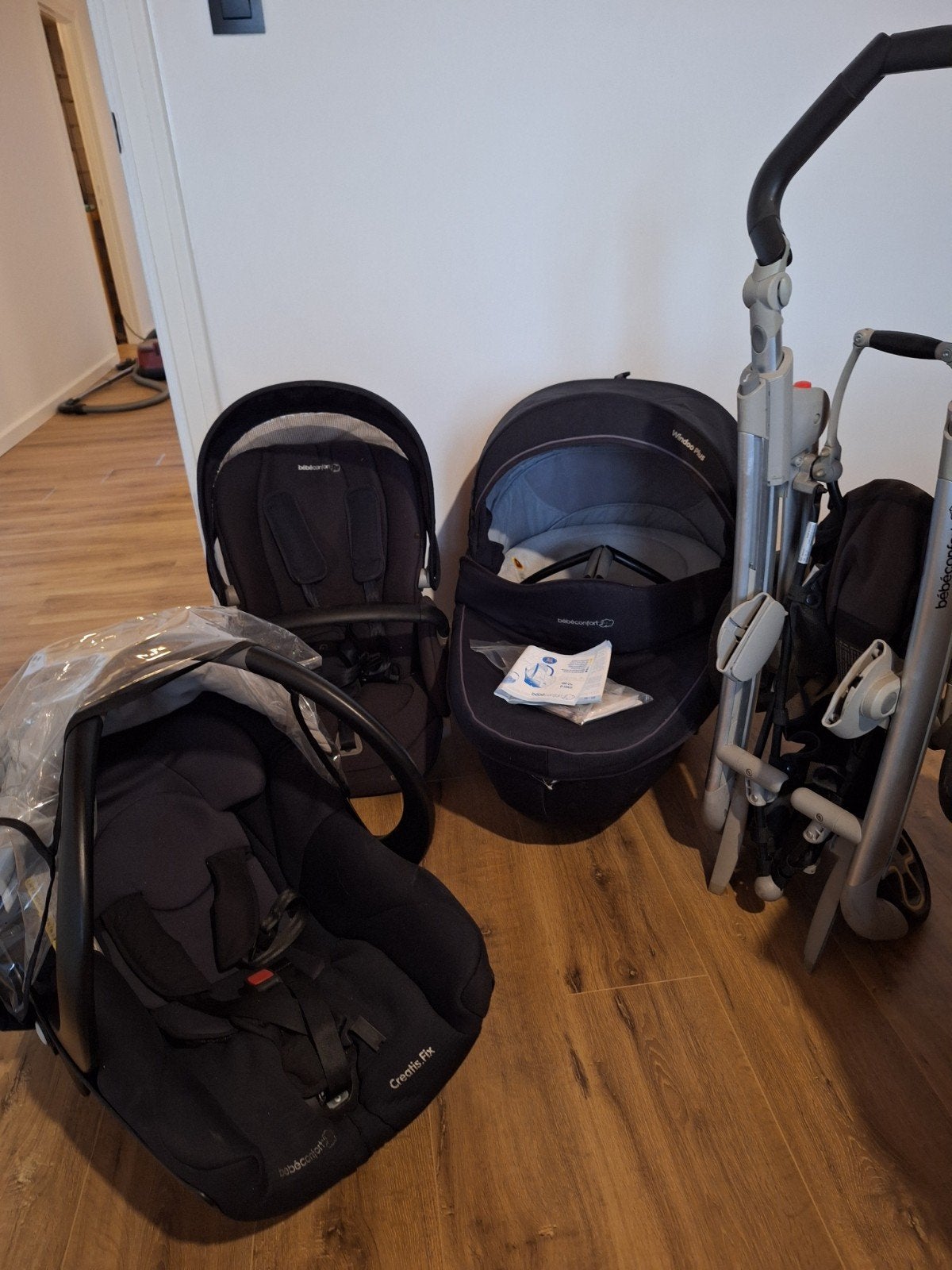 3 in 1 buggy set merk Bebecomfort, Kinderen en Baby's, Ophalen