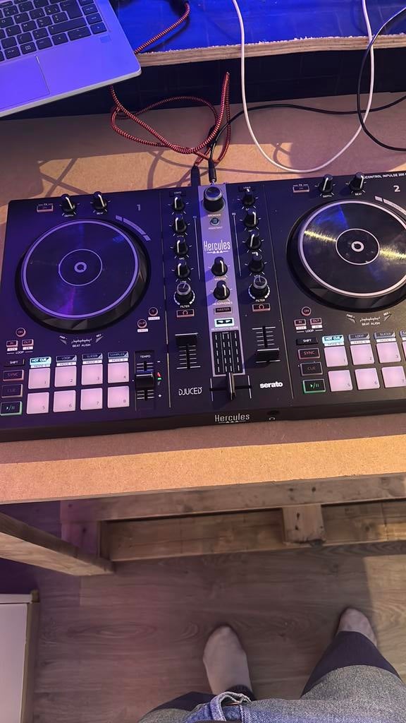 Dj paneel, Muziek en Instrumenten, Ophalen, Zo goed als nieuw