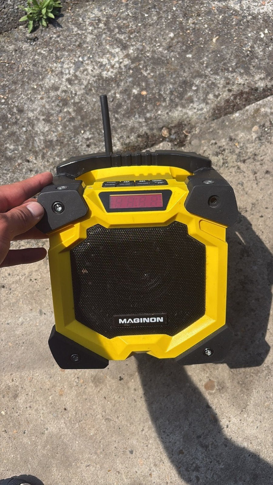 Gunstiger  baustellensound  maginon  radio ab 16  met oplad, Ophalen, Radio
