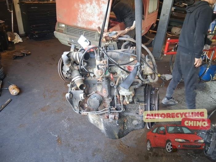 Moteur d'un Renault Express, Renault, -, 3 mois de garantie, Utilisé