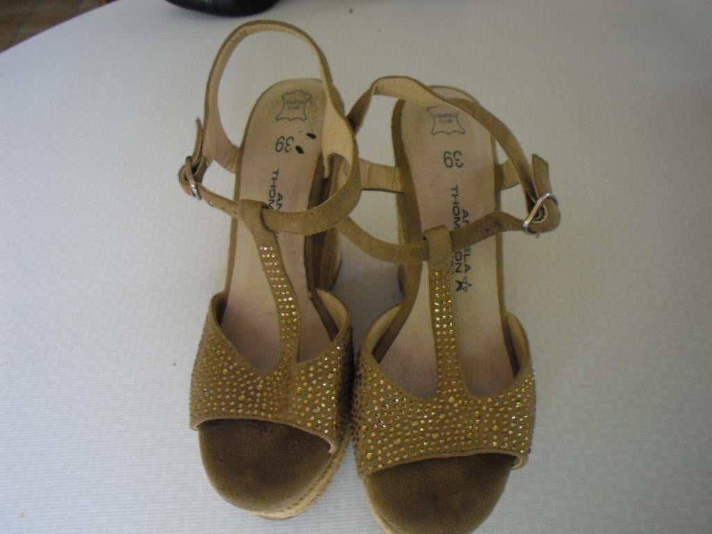 Chaussures Angela Thomson, Beverly Hills Pointure 39, Enlèvement, Comme neuf