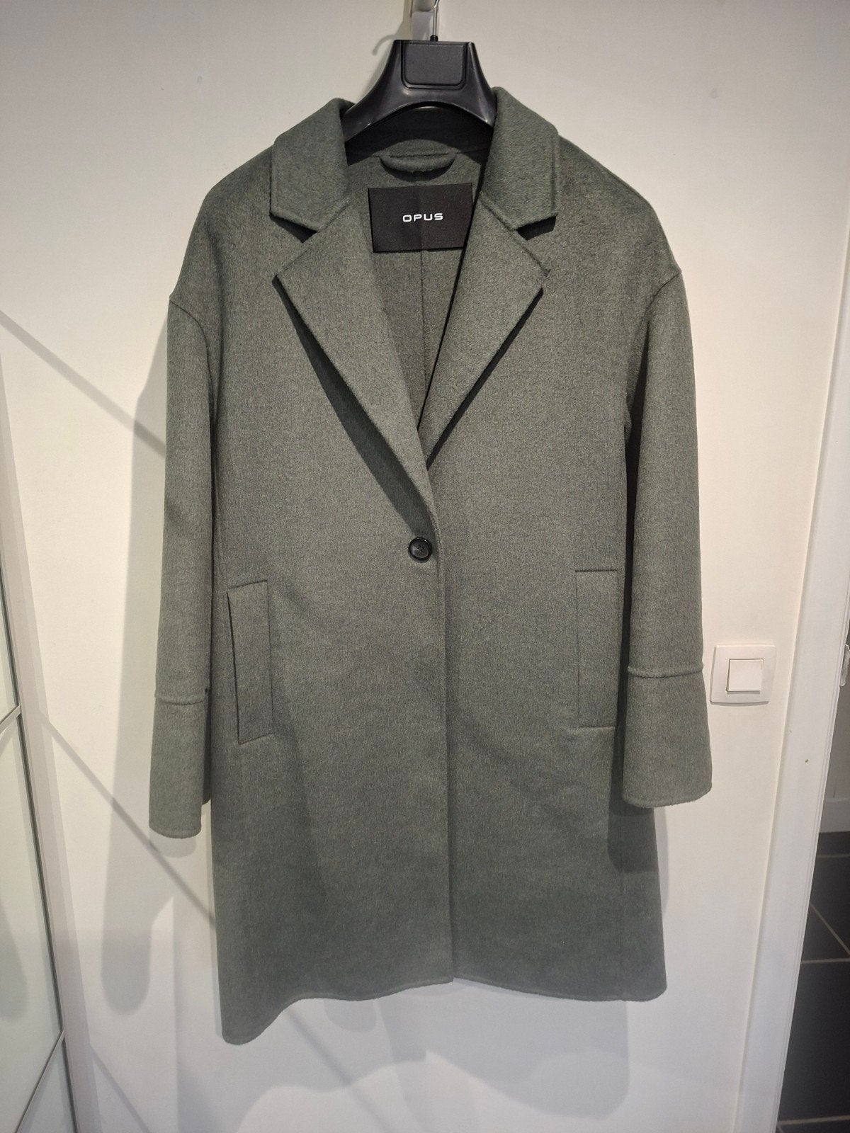 Dames winterjas, kleur khaki maat 40, Kleding | Dames, Ophalen, Maat 38/40 (M)