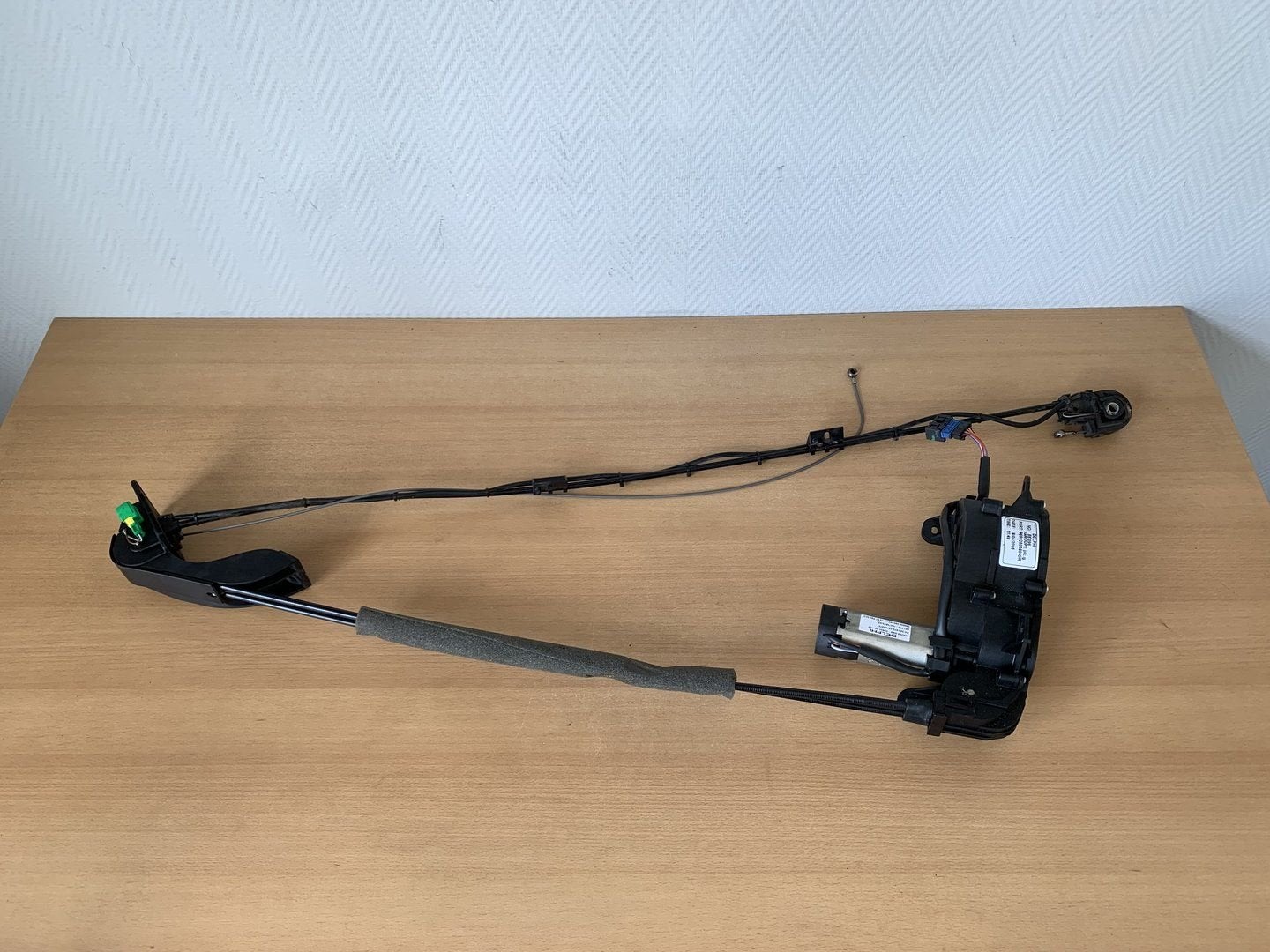 peugeot 1007 2005 tot 2011 schuifdeur motor links 9680250380, Gebruikt, -, -, Ophalen of Verzenden