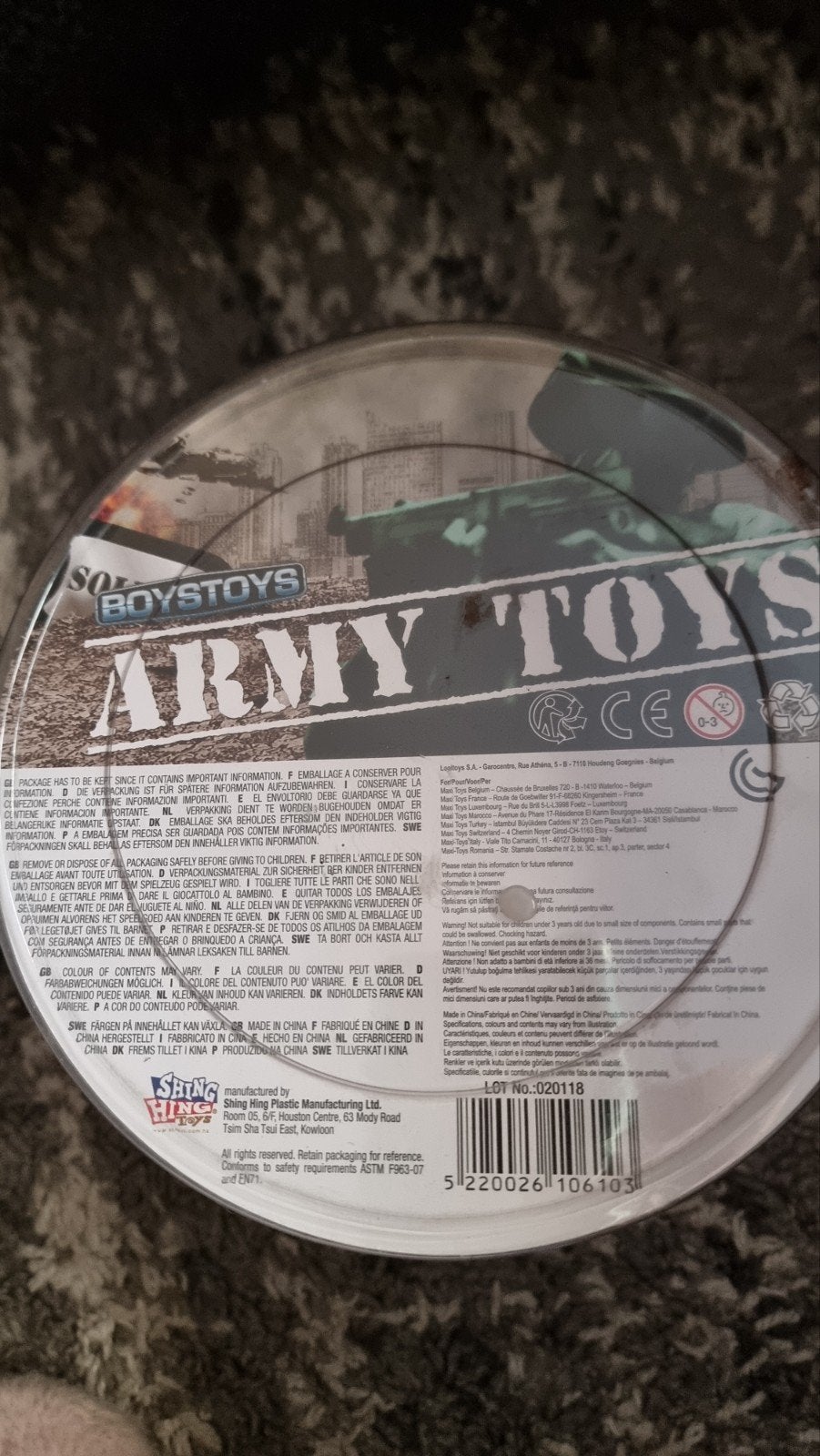 petits soldats, Enlèvement