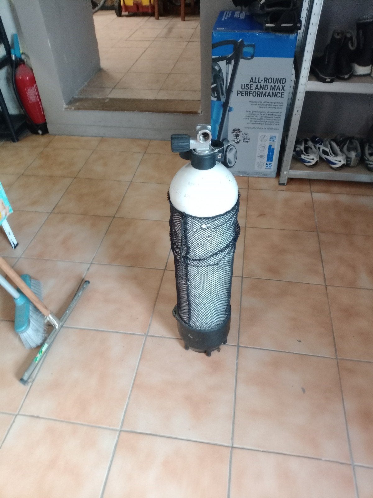 12L 300 B stalen duiktank, Watersport en Boten, Duiken, Ophalen, Duikfles
