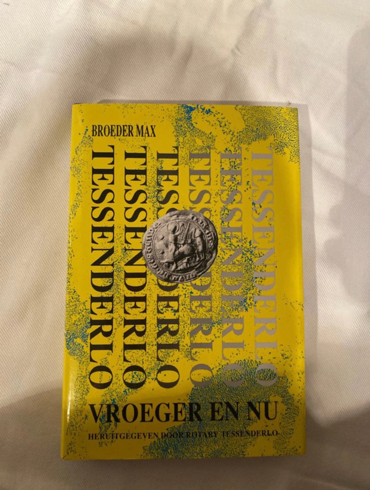 Boek ‘Tessenderlo vroeger en nu’, Ophalen of Verzenden, 20e eeuw of later, Zo goed als nieuw