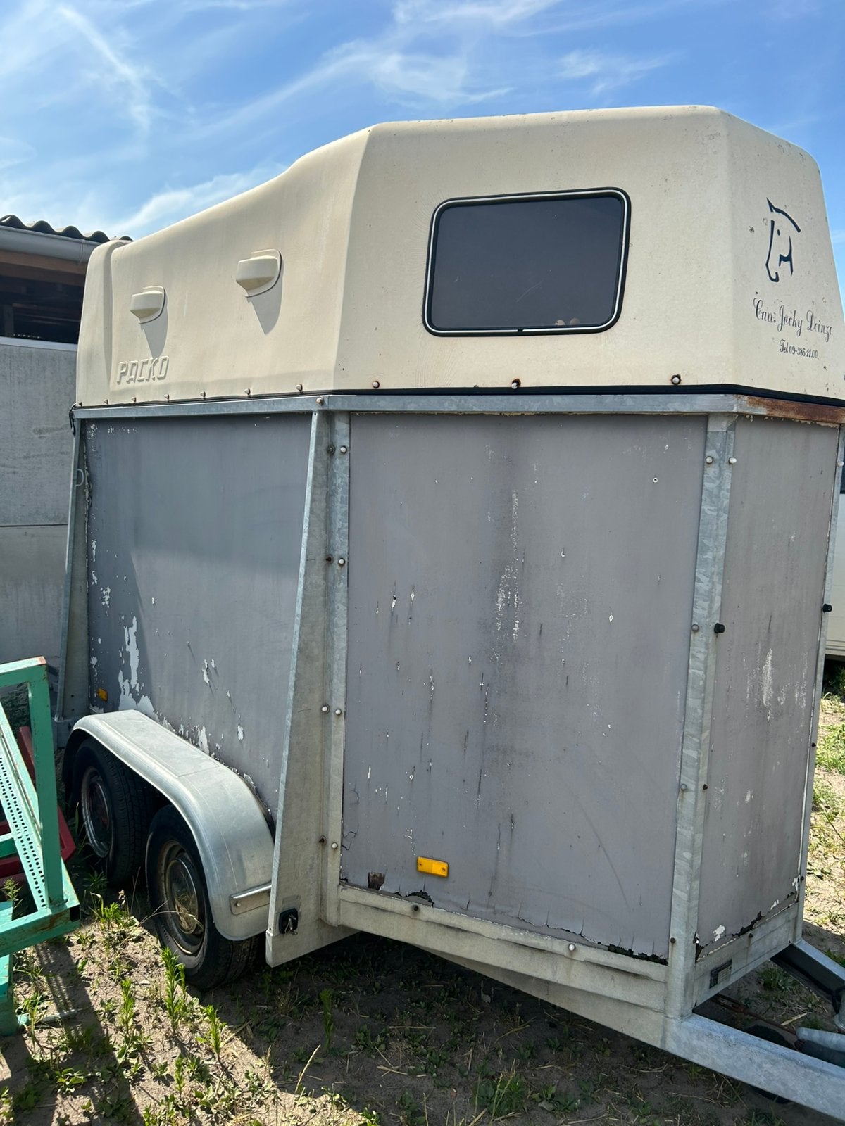 2 chevaux de, Animaux & Accessoires, Chevaux & Poneys | Semi-remorques & Remorques, Enlèvement, Utilisé, Bois, Remorque 2 chevaux
