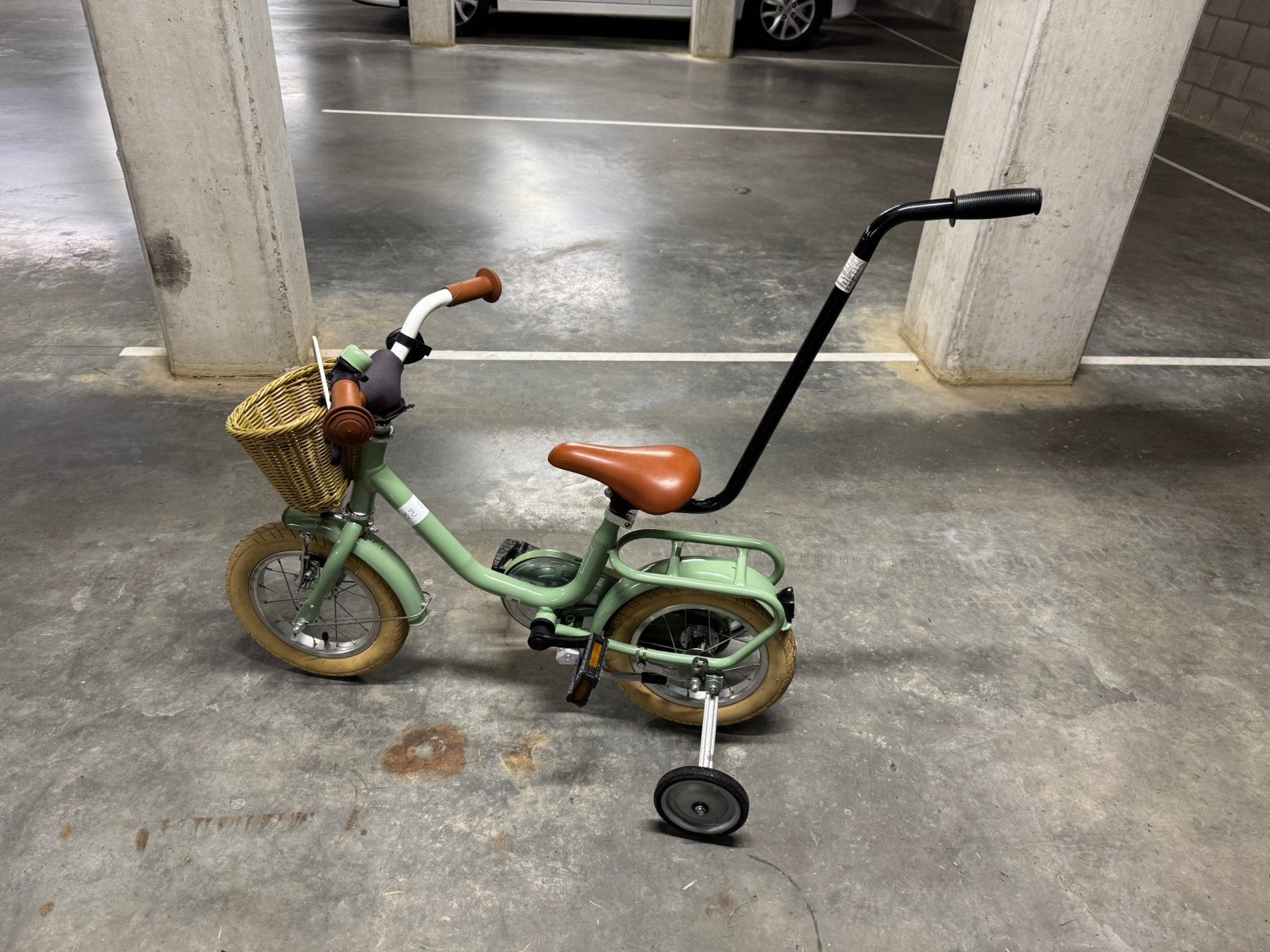 Puky 12 inch fietsje, Fietsen en Brommers, Fietsen | Kinderfietsjes, Ophalen, Zo goed als nieuw, Terugtraprem, Zijwieltjes