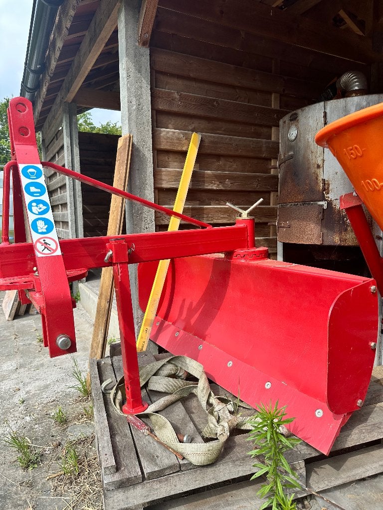 Mini tractor - grondschaaf en meststofstrooier, Zakelijke goederen, Ophalen, Overige, Grondbewerking