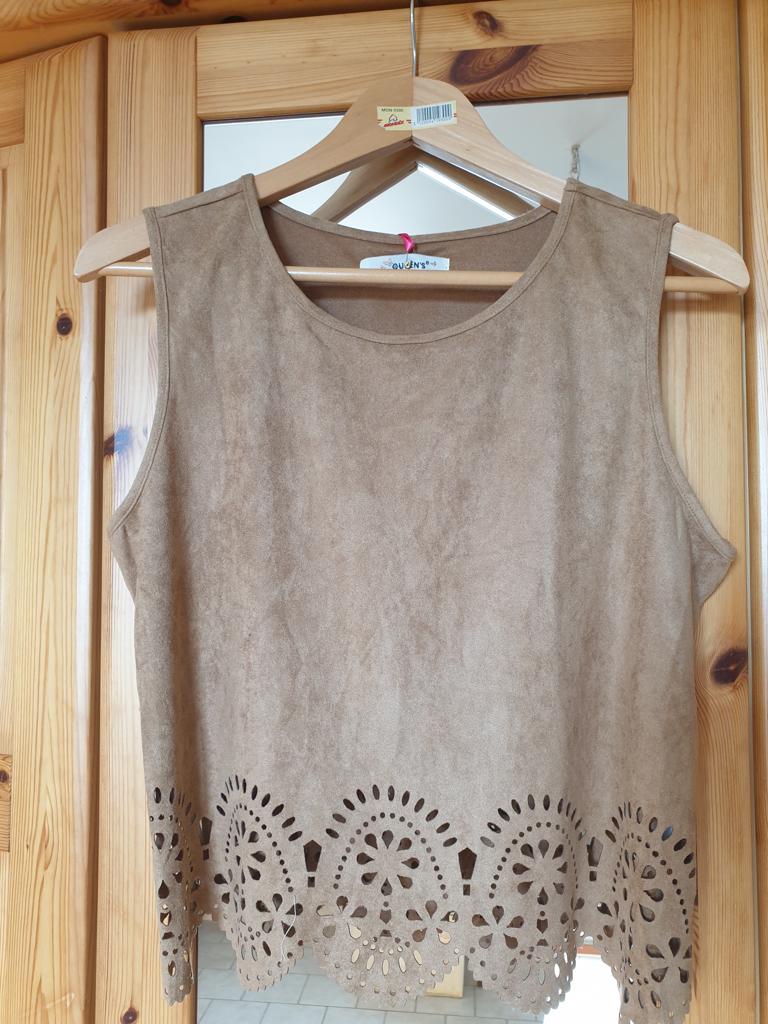 Top peau de pêche T.M/L, Brun, Enlèvement, Taille 42/44 (L), Neuf