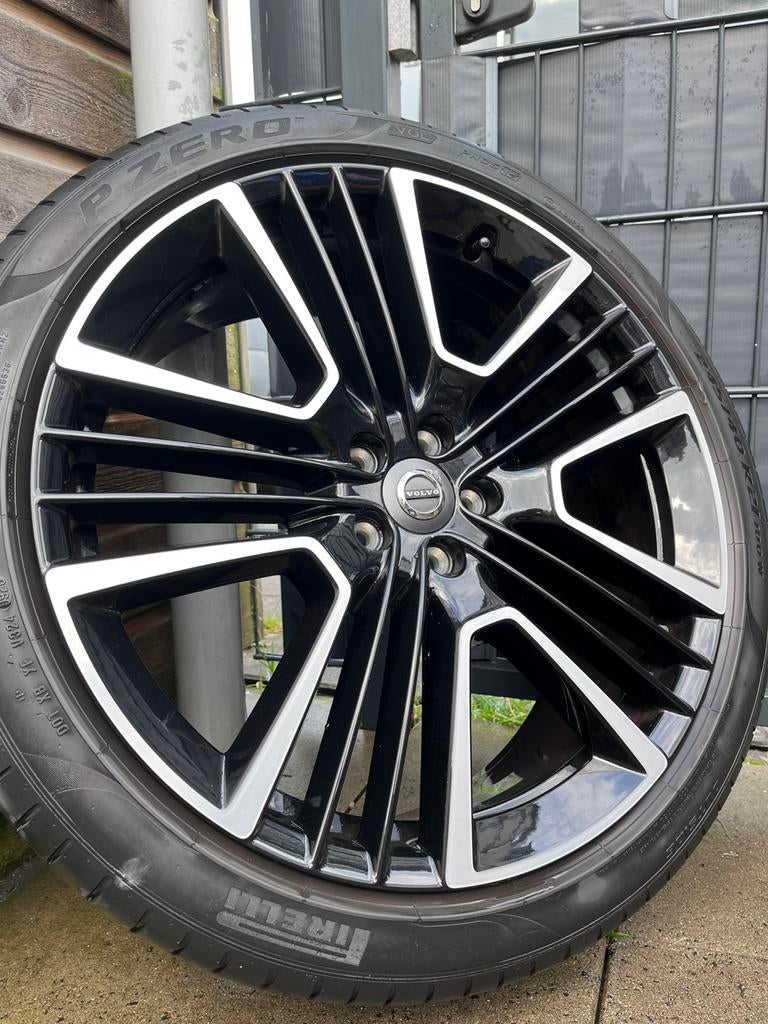 Orig 21 Volvo Xc40 R Design Velgen Zomerset Nieuwstaat️️, Auto-onderdelen, Ophalen, 245 mm, Banden en Velgen, Nieuw