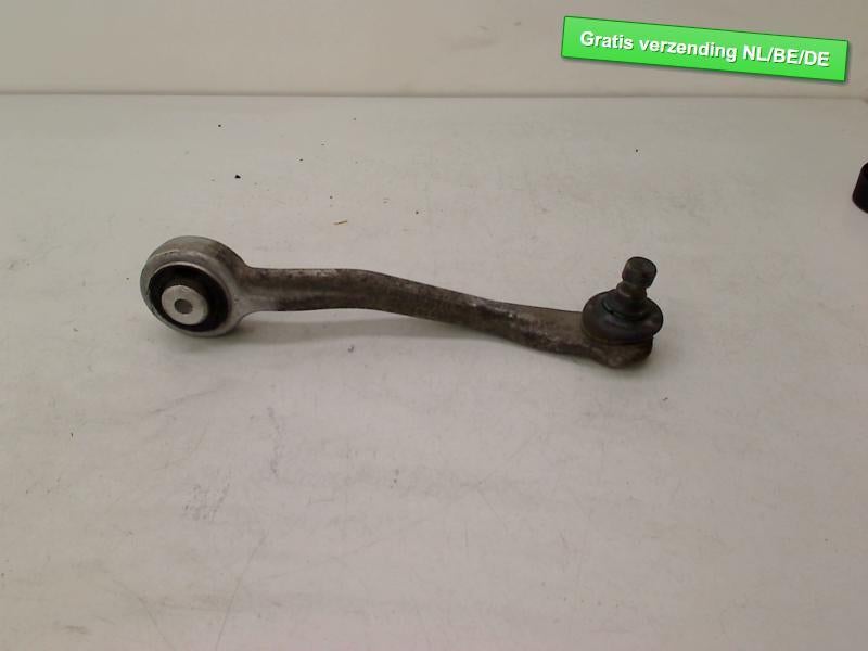 BRAS DE SUSPENSION AVANT DROIT SUPERIEUR Audi A4 Avant (B8), Dhr. R. de Gouw, Audi, Utilisé, De Bloemendaal 21 21
5221 EB  'S HERTOGENBOSCH, NL