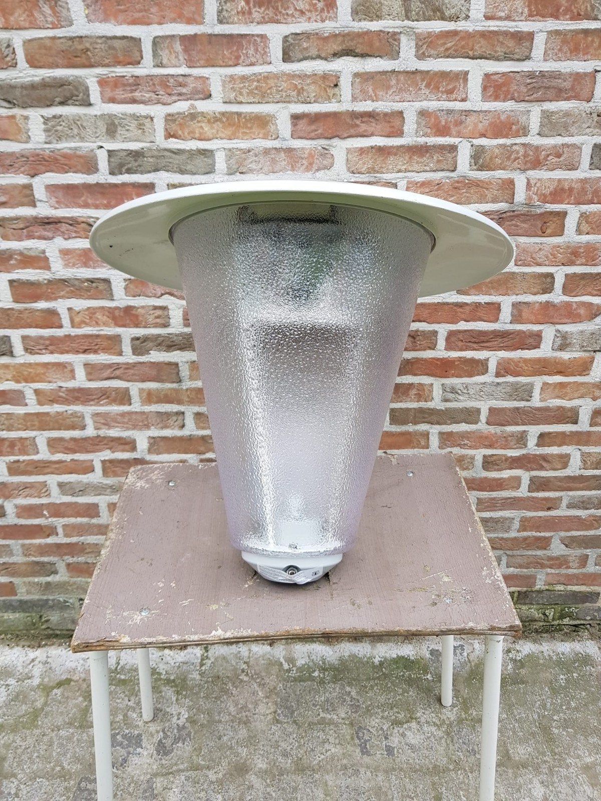 Armatuur tuinverlichting, Ophalen
