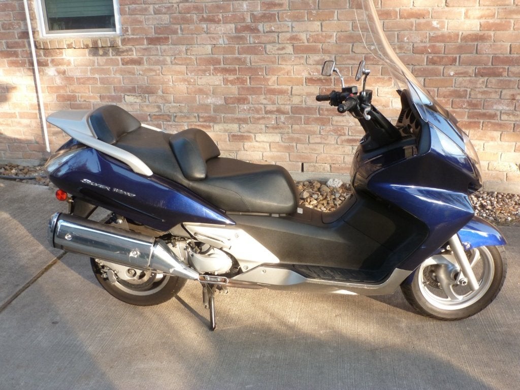 Honda Silverwing 400, Motoren, Particulier