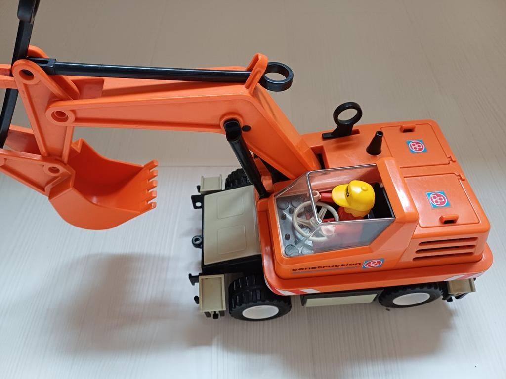 Grande grue Playmobil, Enlèvement