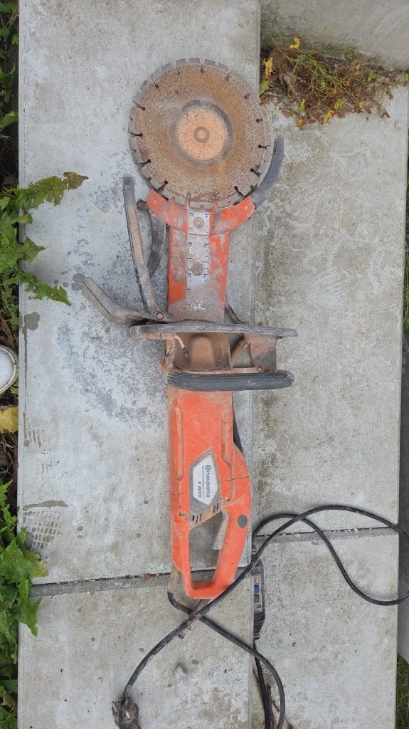 Husqvarna K4000 Cut-n-Break, Doe-het-zelf en Bouw, Ophalen, Gebruikt, 1000 watt of meer, Rechte handslijpmachine
