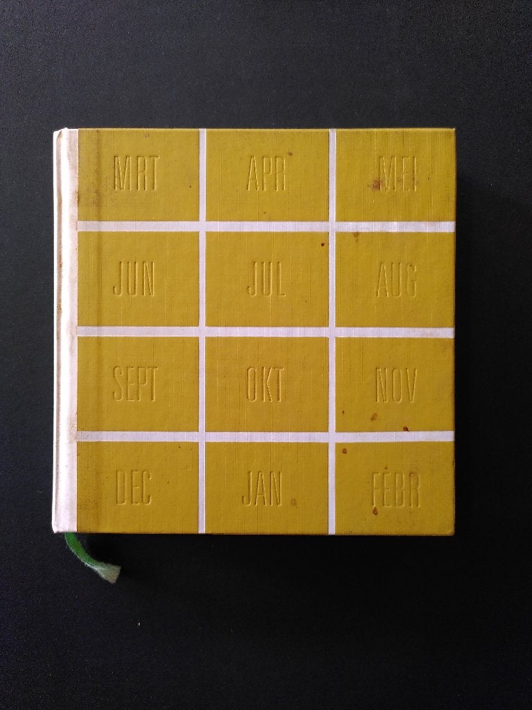 12 Maanden tuinieren, Boeken, Ophalen of Verzenden, Gelezen, Moestuin