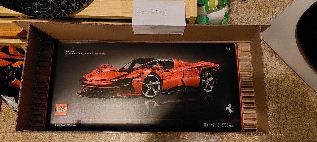 Lego 42143 Daytona Sp3 (S), Neuf, Enlèvement ou Envoi, Lego, Ensemble complet