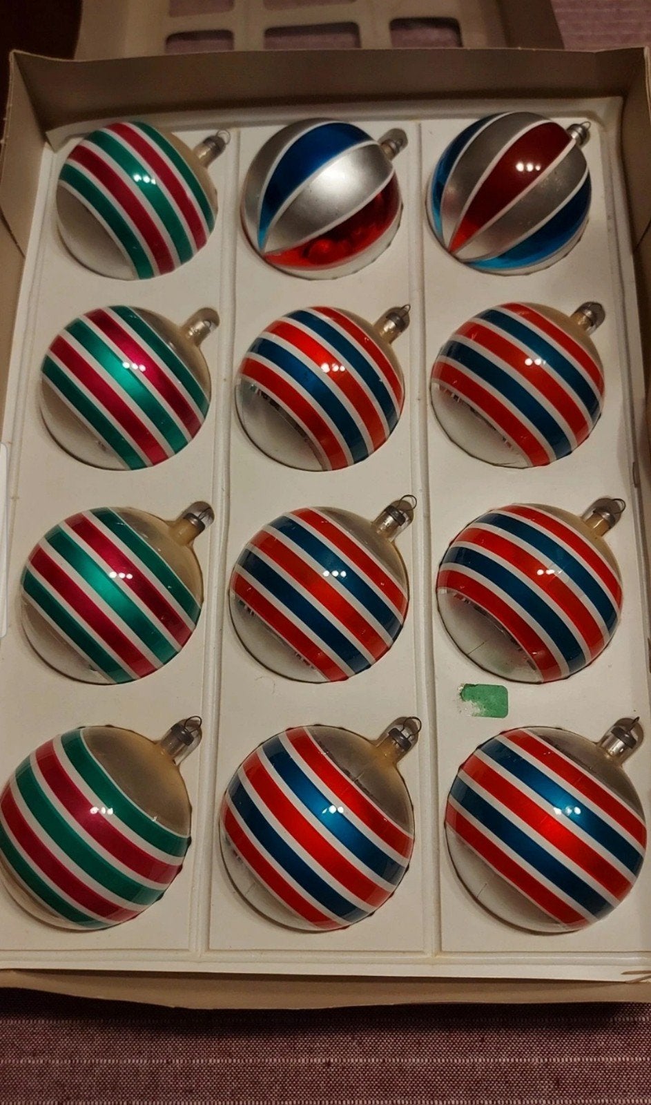 Set van 12 vintage kerstballen - jaren '70
Kunststof, Diversen, Ophalen of Verzenden, Zo goed als nieuw