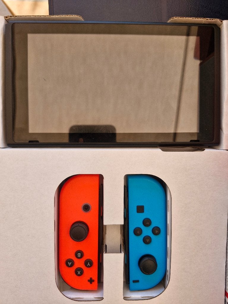 Nintendo switch 1 + 2 games, Ophalen, Zo goed als nieuw, Switch Original, Met games