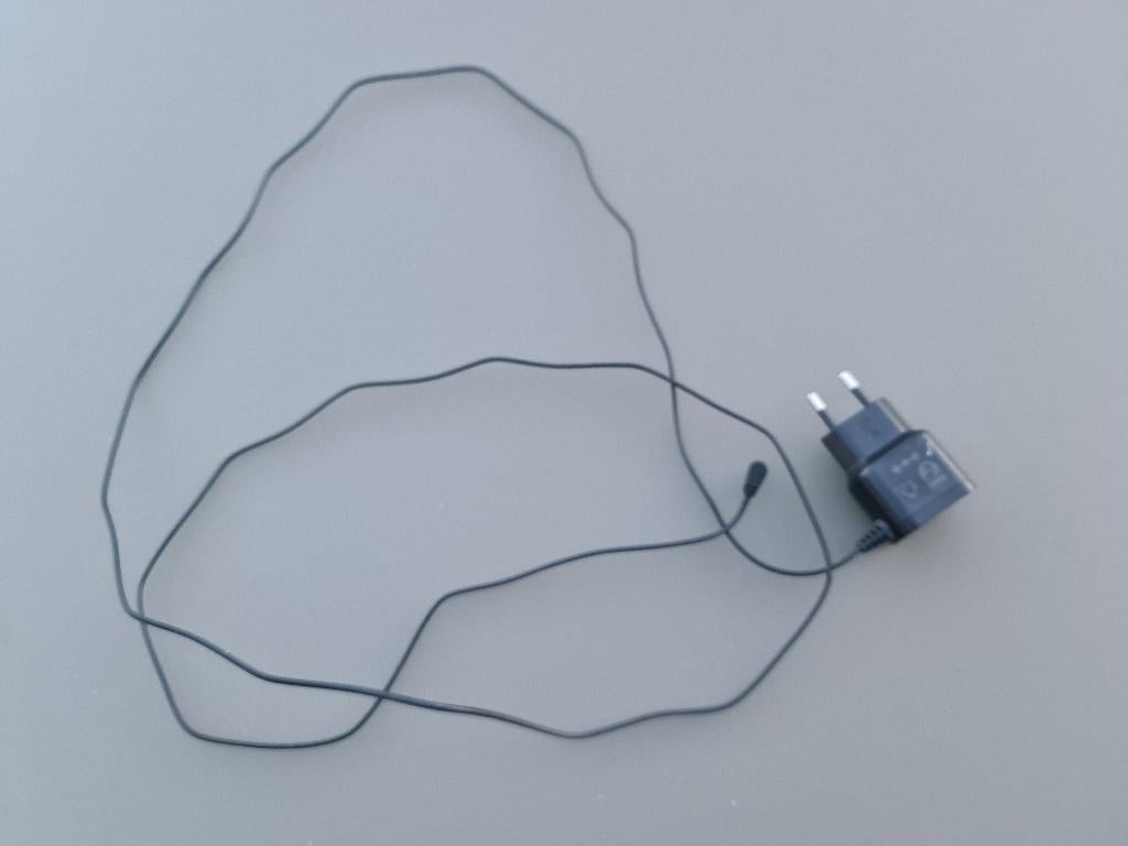 Adapter, voeding, transfo, oplader 12V, Ophalen, Zo goed als nieuw