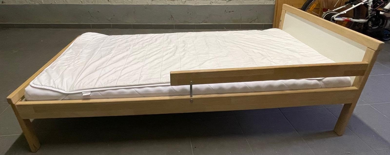 ikea sniglar peuterbed 70x160, Kinderen en Baby's, 70 tot 85 cm, 140 tot 160 cm, Zo goed als nieuw, Ophalen
