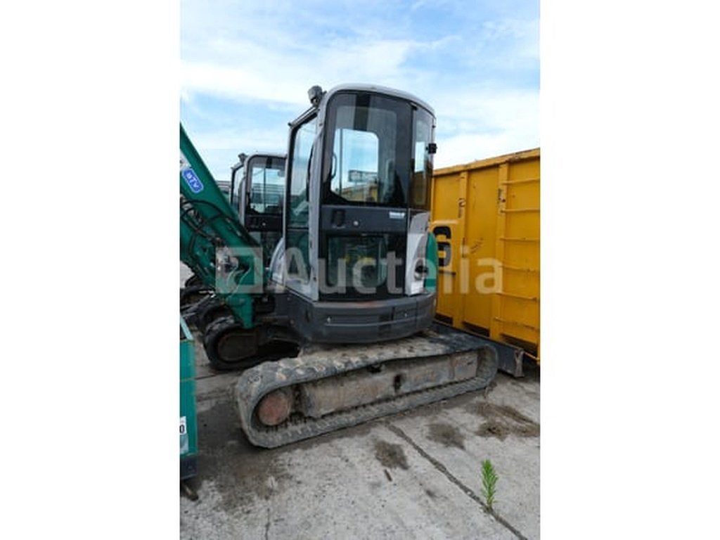 Pelle sur chenilles CNH Italia E50-2C, Articles professionnels, Machines & Construction | Grues & Excavatrices, Excavatrice