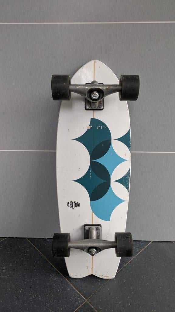 Surfskate Triton (by Carver) Astral 29", Enlèvement ou Envoi