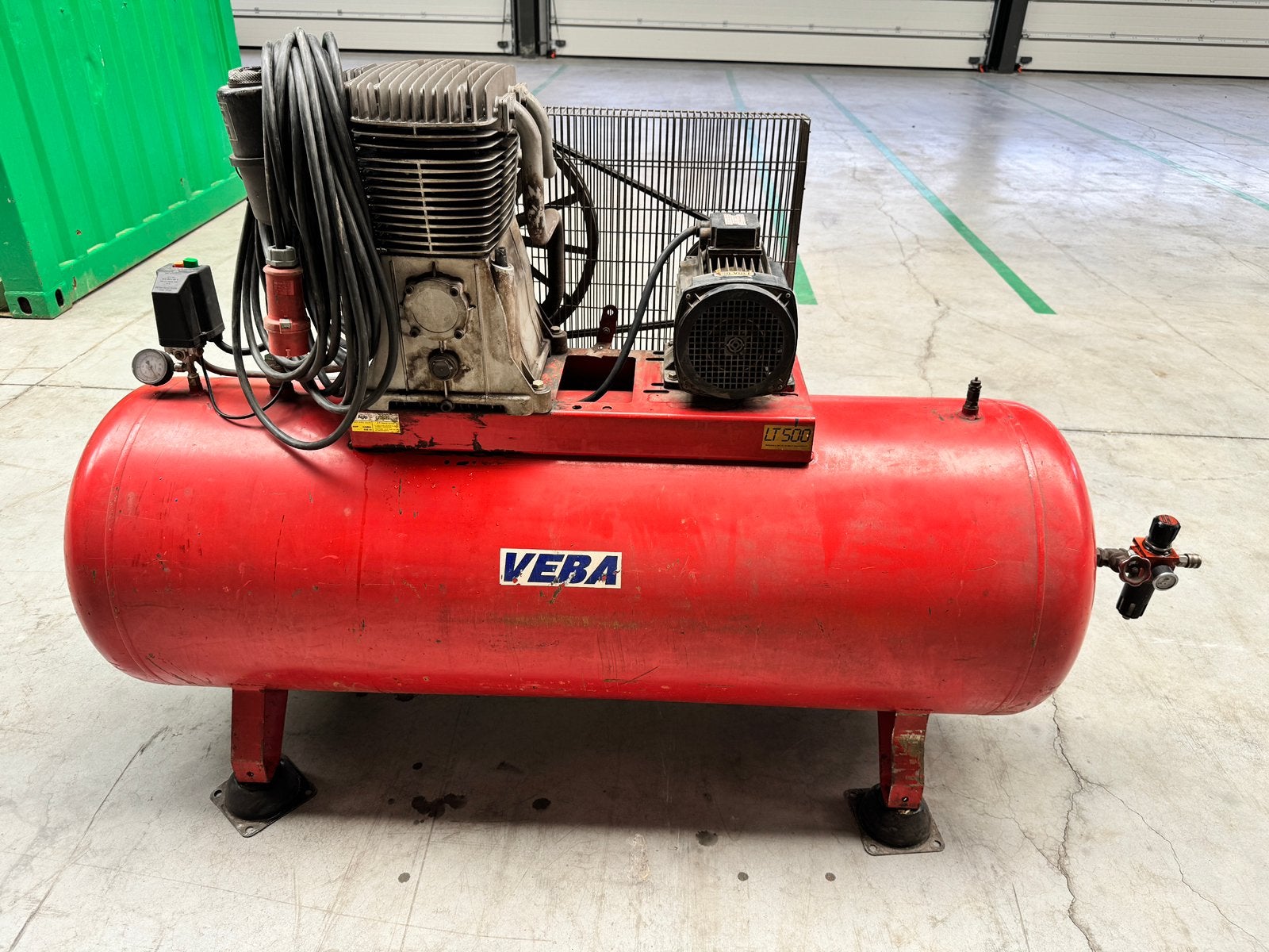 Compressor 400v 500liter tank 10 bar, 100 litres ou plus, Enlèvement, Comme neuf, 6 à 10 bars