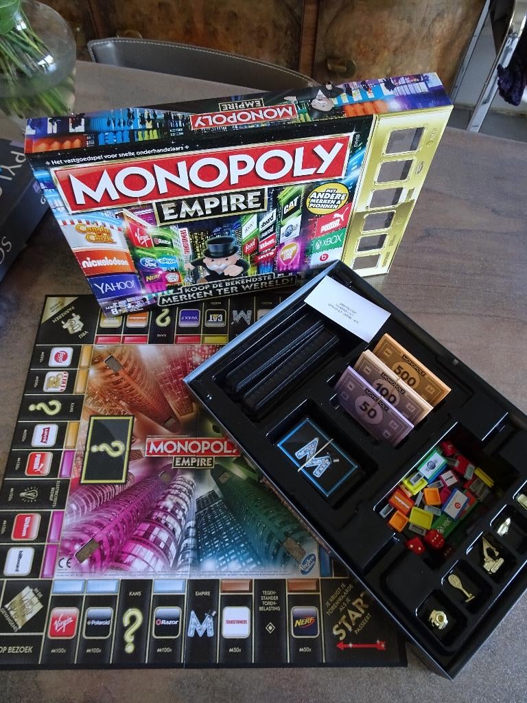Monopoly Empire, version NL, Cinq joueurs ou plus, Enlèvement ou Envoi, Neuf, Hasbro