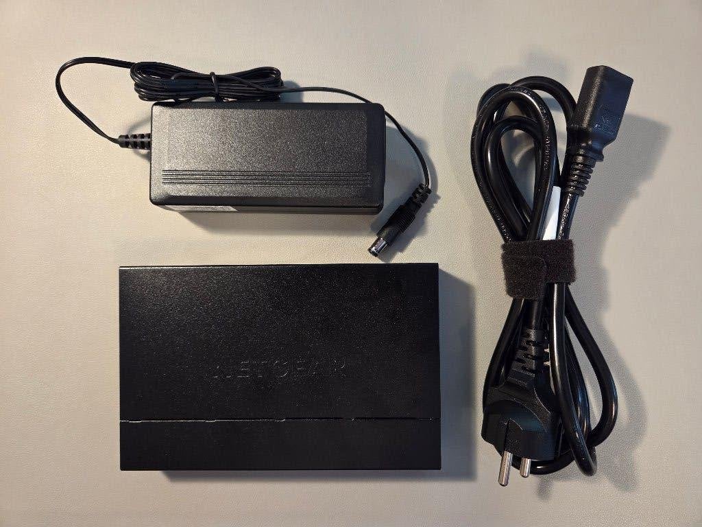 NETGEAR GS305EP - Managed PoE Netwerk Switch, Ophalen, Zo goed als nieuw