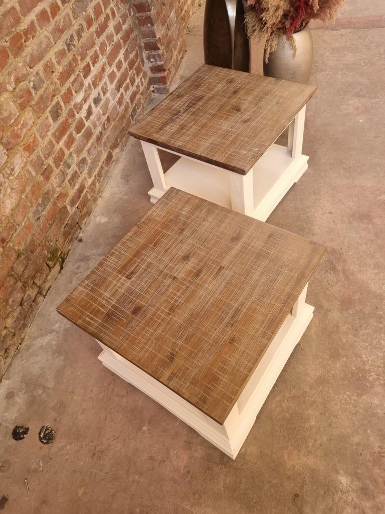 Massief houten bijzettafelje art:90/26.4, Huis en Inrichting, Kasten | Overige, Ophalen, Zo goed als nieuw, Belgie, Belgie