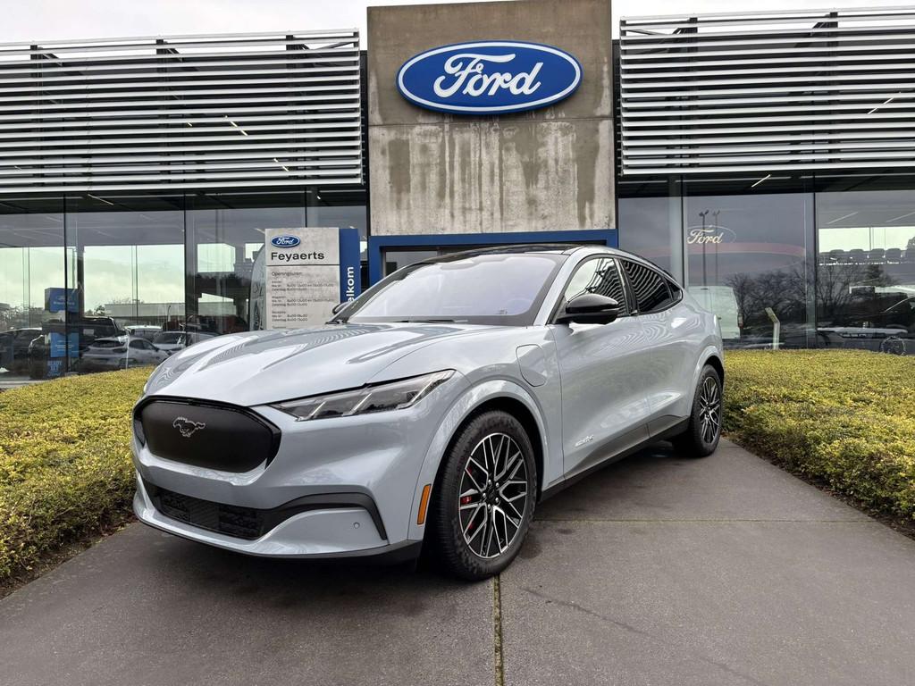 Ford Mustang Mach-E PREMIUM / 91 KWH / 294 PK / STOCKACTIE!, Auto's, Ford, Automaat, Leder, 5 zetels, Mustang