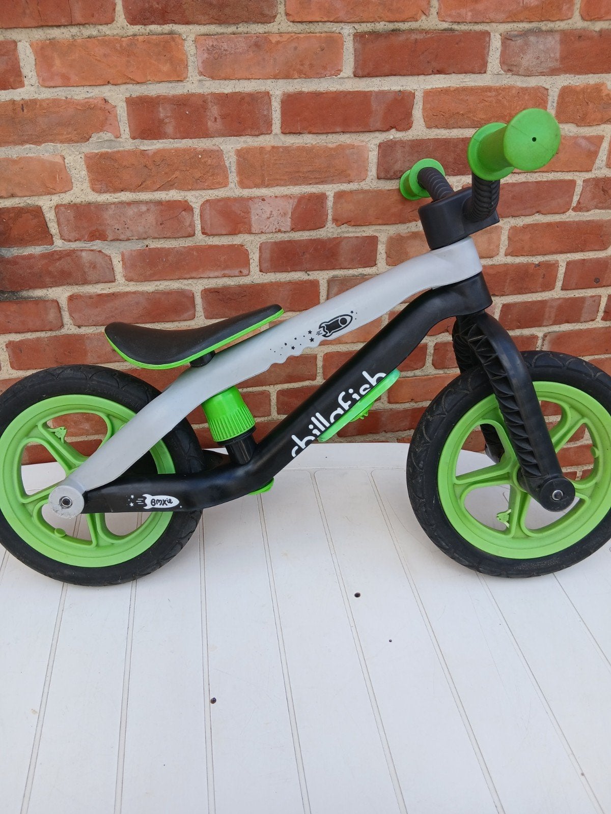kinder fietsje, Enlèvement