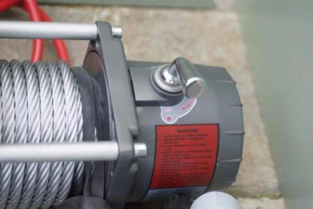 Elektrische lier 12 V 5,9 ton KOMPAKT oprijwagen draadloos, Ophalen of Verzenden, Nieuw
