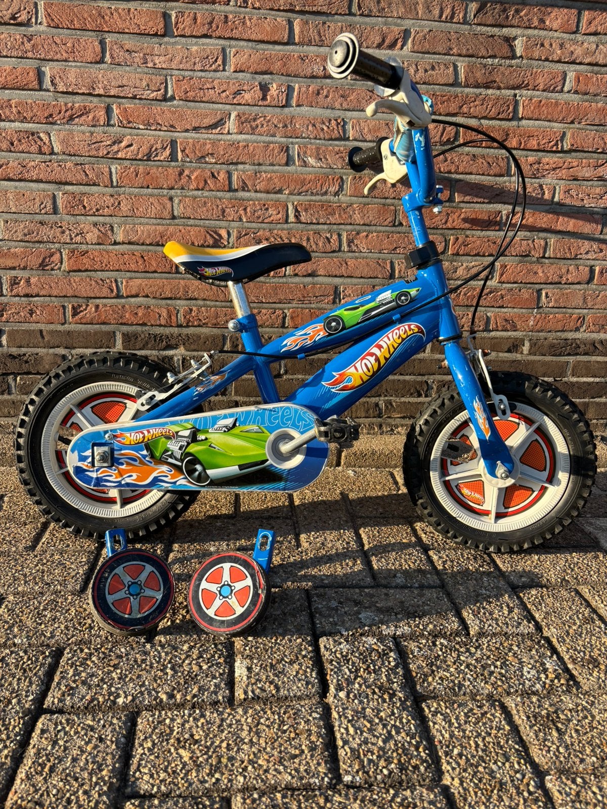 Kinder fiets, Ophalen, Zijwieltjes, Velgrem, Minder dan 16 inch