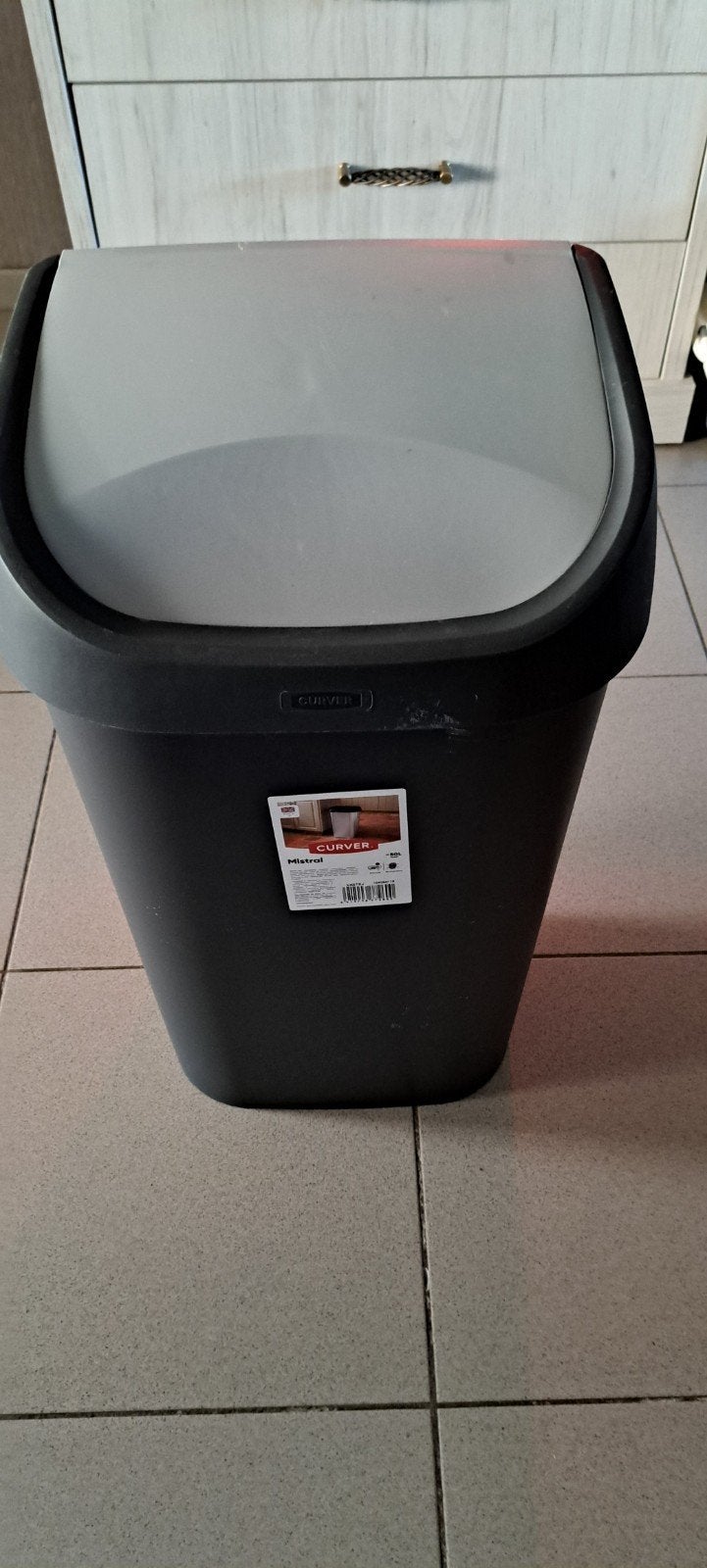 curver 50 l, Enlèvement