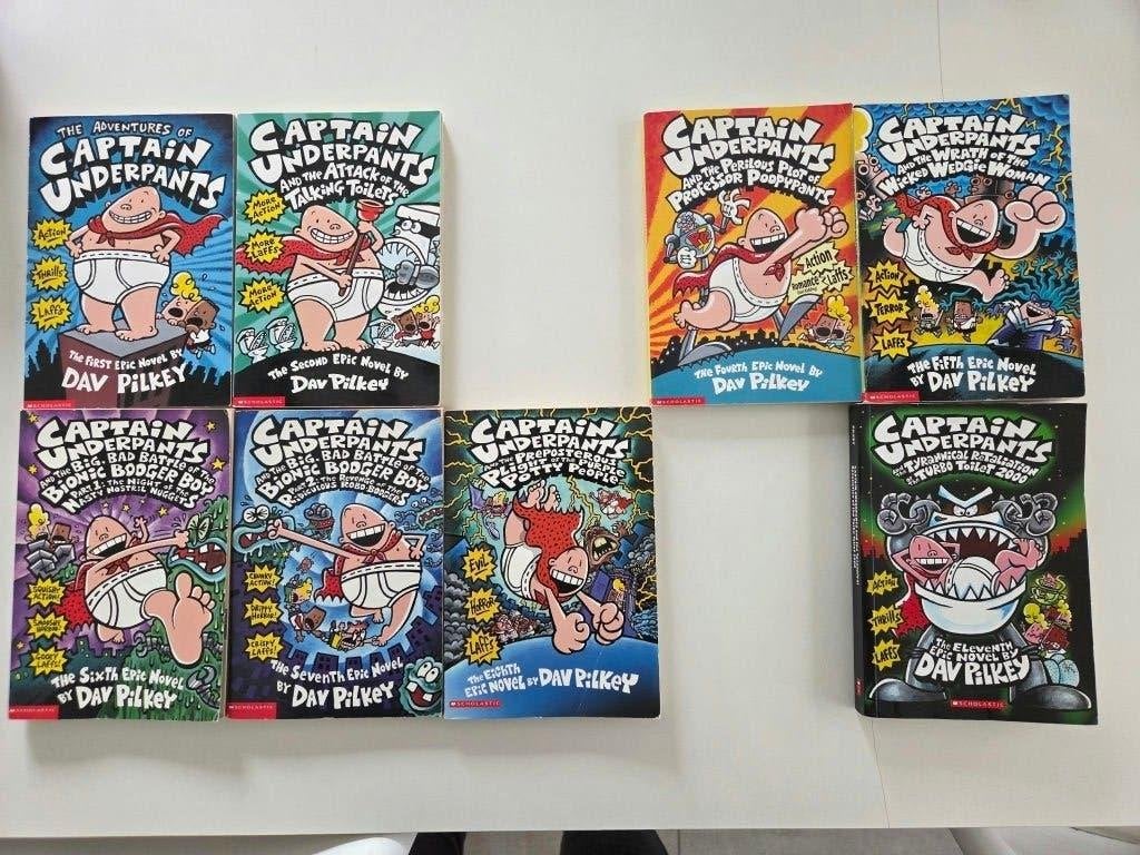 8 Captain Underpants Boeken - Engelstalig, Enlèvement ou Envoi, Utilisé, Dav Pilkey