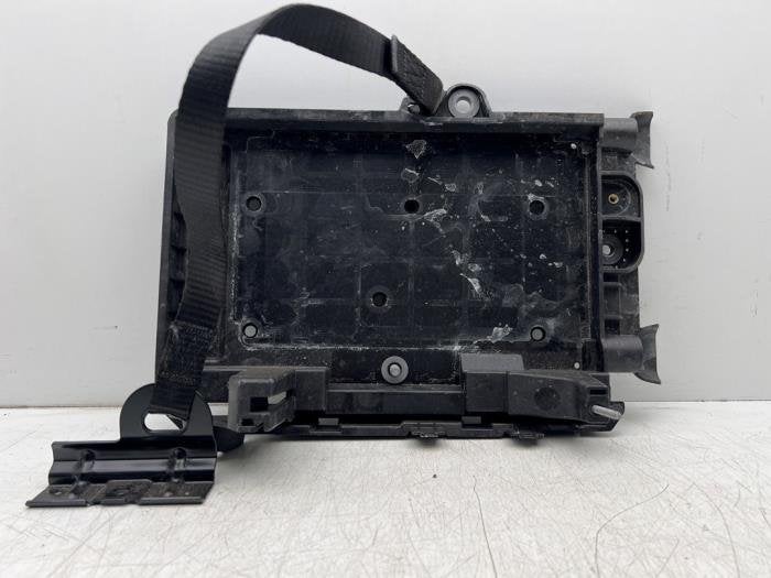 Boîtier de batterie d'un Mercedes GLA, -, 3 mois de garantie, Utilisé, -