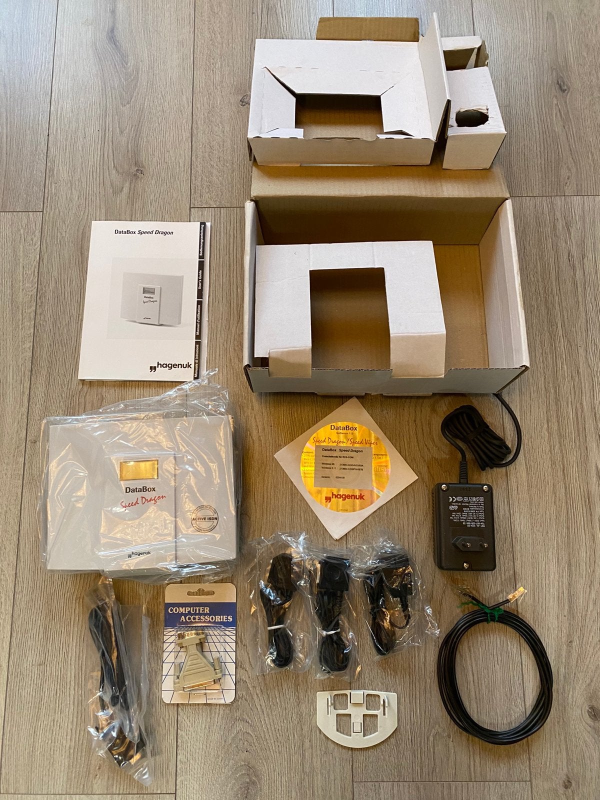 Hagenuk DataBox Speed Dragon, 1990, collectionneur, Neuf 10€, Enlèvement ou Envoi, Neuf