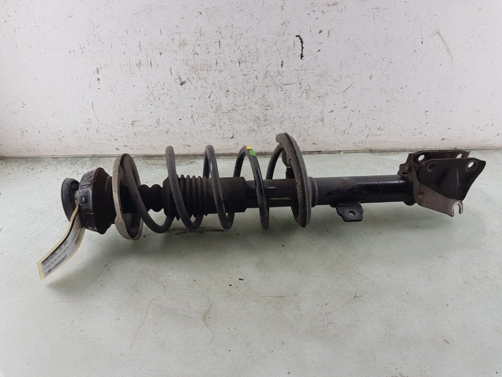 SCHOKBREKER LINKS VOOR Dacia Duster (SR) (01-2017/03-2024), Dacia, Dhr. J. Ham, Gebruikt, Administratie@autoham.nl