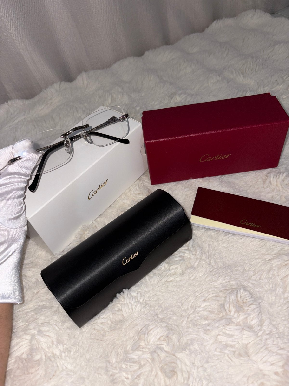 Lunette cartier, Bijoux, Sacs & Beauté, Enlèvement ou Envoi, Comme neuf