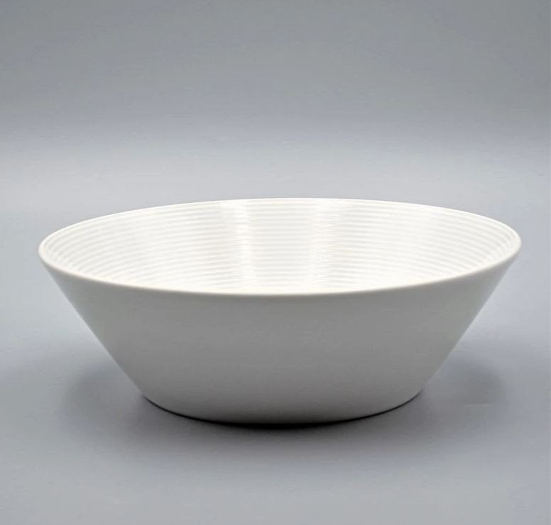 Nieuw | Slakom – Saladekom 24cm wit met reliëf jaarringen, Maison & Meubles, Cuisine | Vaisselle, Neuf, Uni, Enlèvement ou Envoi