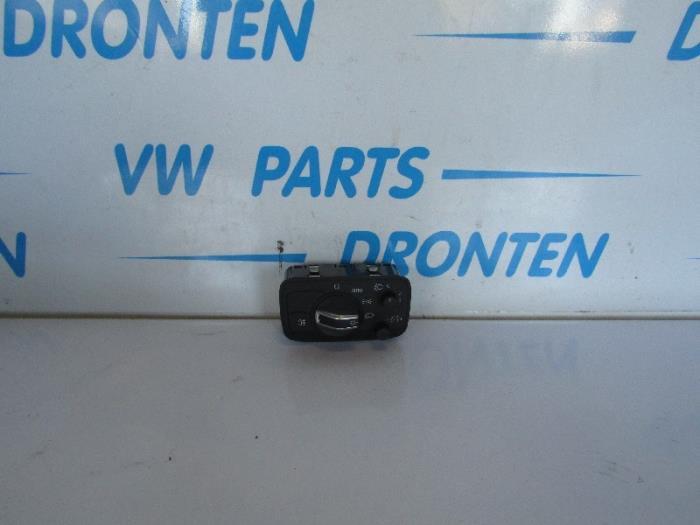 Commutateur lumière d'un Audi Q2, -, 3 mois de garantie, Audi, Utilisé