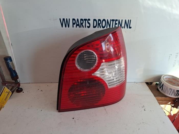 Achterlicht rechts van een Volkswagen Polo, Gebruikt, -, Volkswagen, -