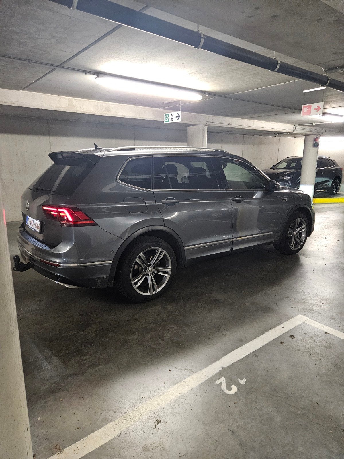tiguan allspace 1.5 tsi r line 7seat, Cuir, Argent ou Gris, Achat, 7 places