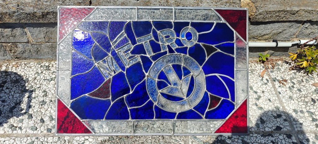 Vitrail artisanal décoratif Métro, Enlèvement