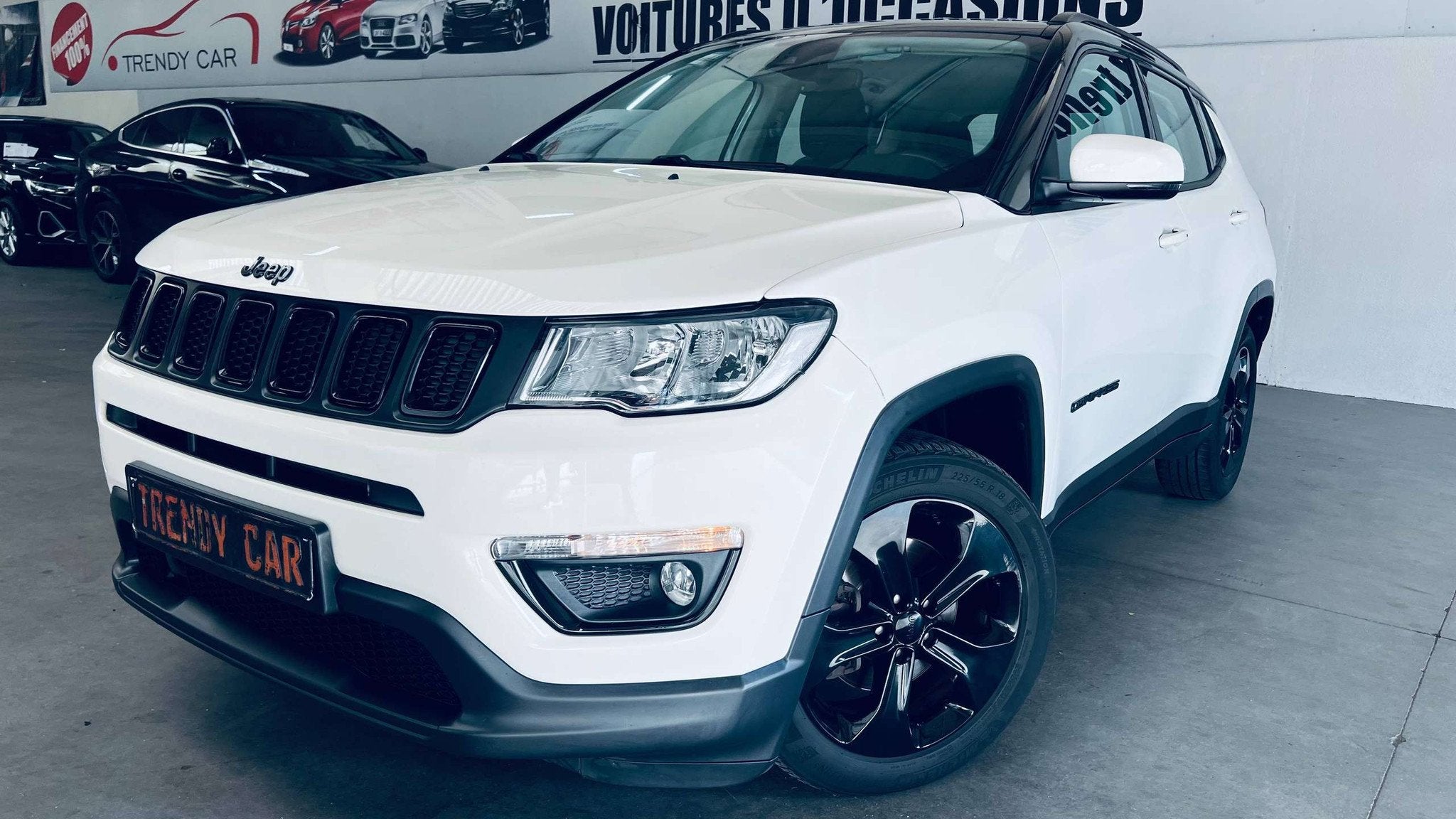 Jeep Compass 1.4 Turbo 4x2 Night Eagle+NAVI+CAMERA+CRUISE+CA, Auto's, Voorwielaandrijving, Navigatiesysteem, Zwart, 4 cilinders