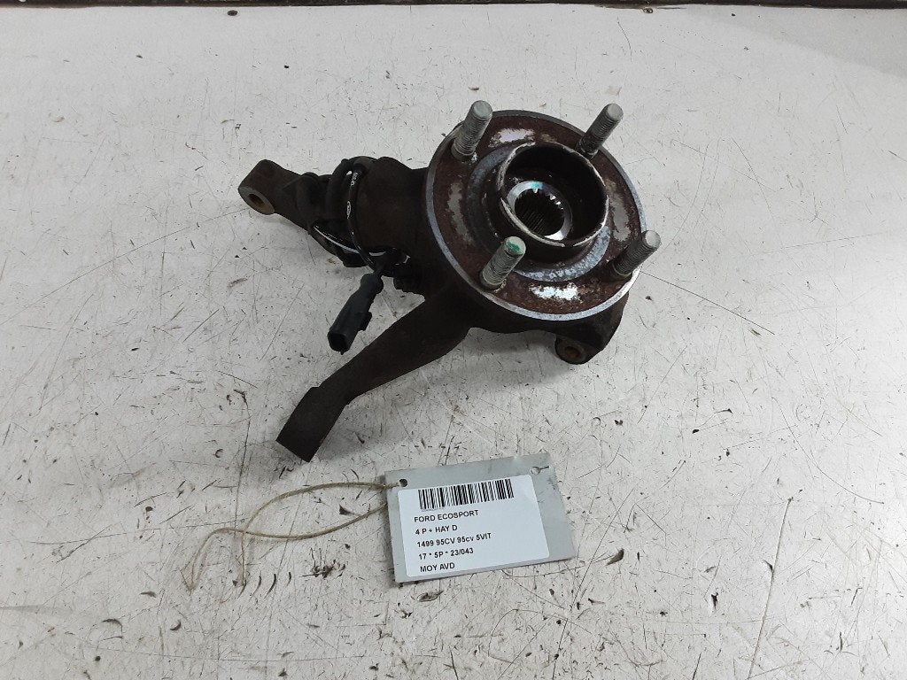 WIELNAAF RECHTS VOOR Ford EcoSport (JK8) (01-2013/04-2015), Gebruikt, Mevr. I. Hauben, Ford, Rue de l'Espoir 34 34
4030  GRIVEGNÉE, BE