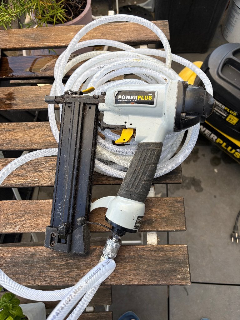nagel/niet machine voor compressor, Ophalen, Zo goed als nieuw, Minder dan 400 watt, Overige typen